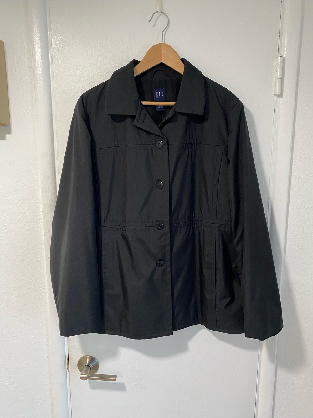GAP Women's Black Button-Up Trench Jacket - Size XL